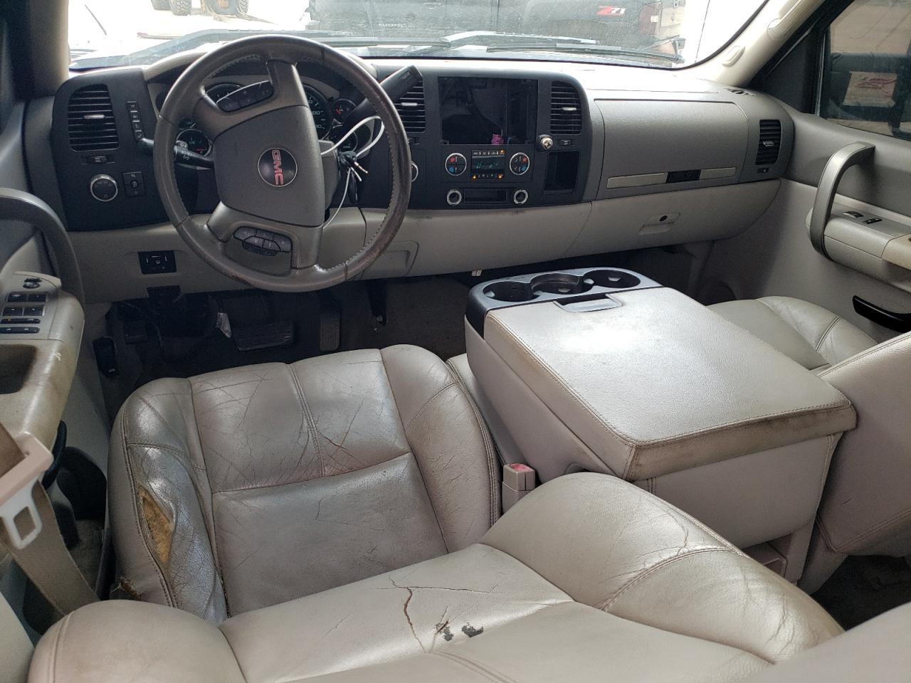 2008 GMC Sierra K2500 Heavy Duty VIN: 1GTHK23648F118537 Lot: 62366525