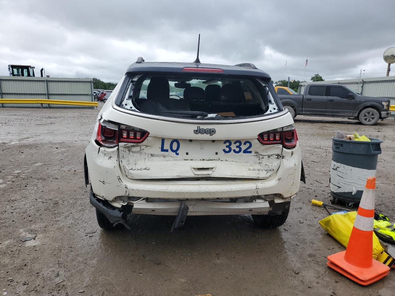 2018 Jeep Compass Limited VIN: 3C4NJDCB2JT365632 Lot: 60619945