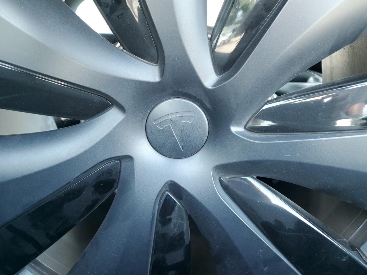 2022 Tesla Model S VIN: 5YJSA1E62NF478440 Lot: 62497405