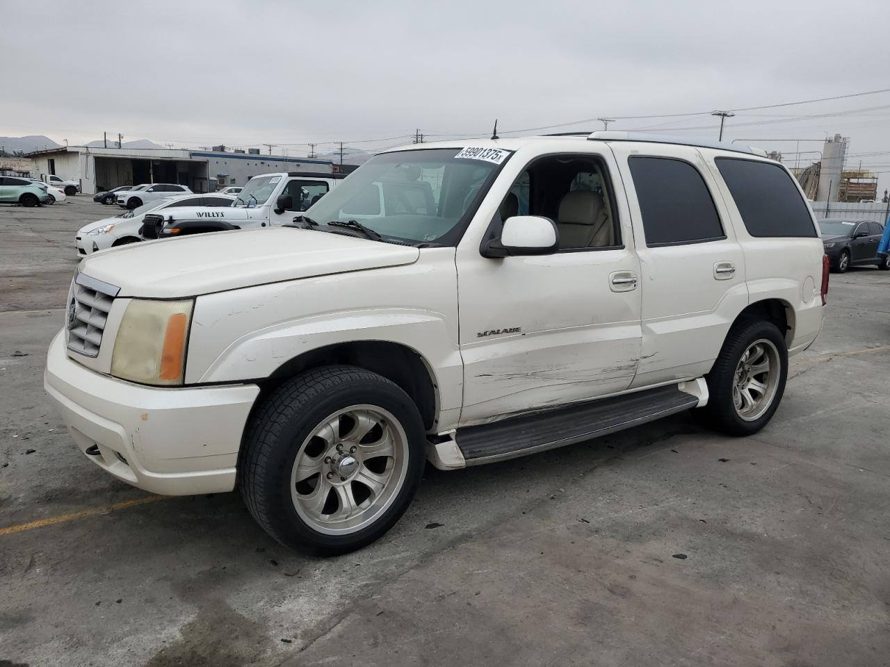 2002 Cadillac Escalade Luxury for Sale in Sun Valley, CA - Side