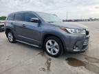 2018 Toyota Highlander Limited   for Sale in Grand Prairie, TX - Front End