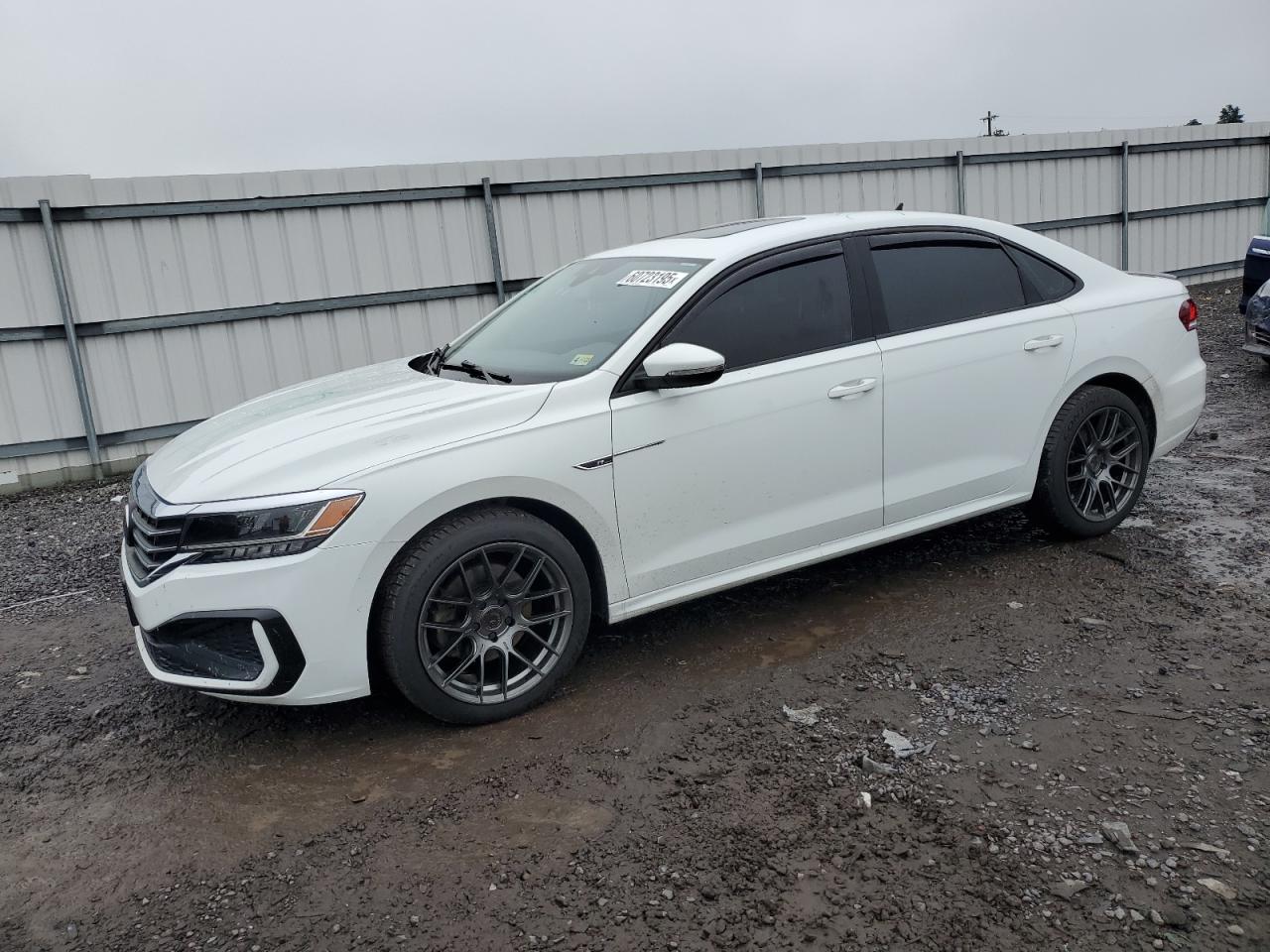 2020 Volkswagen Passat R-Line de vânzare în Fredericksburg, VA - Front End