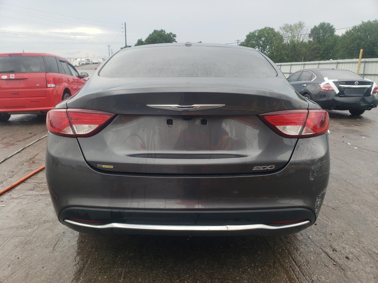 2015 Chrysler 200 Limited VIN: 1C3CCCAB3FN590202 Lot: 61070005