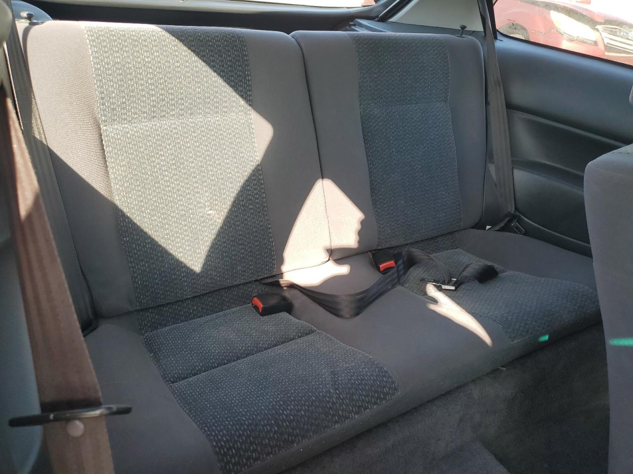 1998 Honda Civic Dx VIN: 2HGEJ6446WH102573 Lot: 60749025