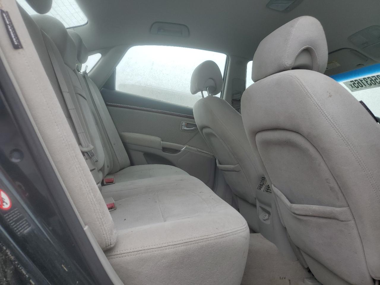 2006 Hyundai Azera Se VIN: KMHFC46F26A070795 Lot: 58563165