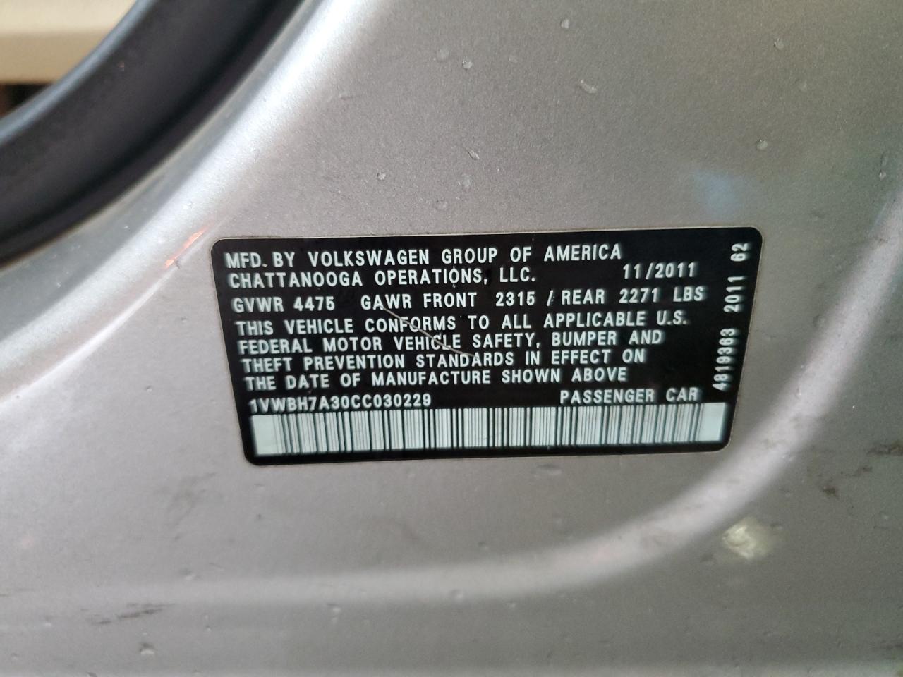 VOLKSWAGEN PASSAT 2012 VIN 1VWBH7A30CC030229 zdjęcie 12