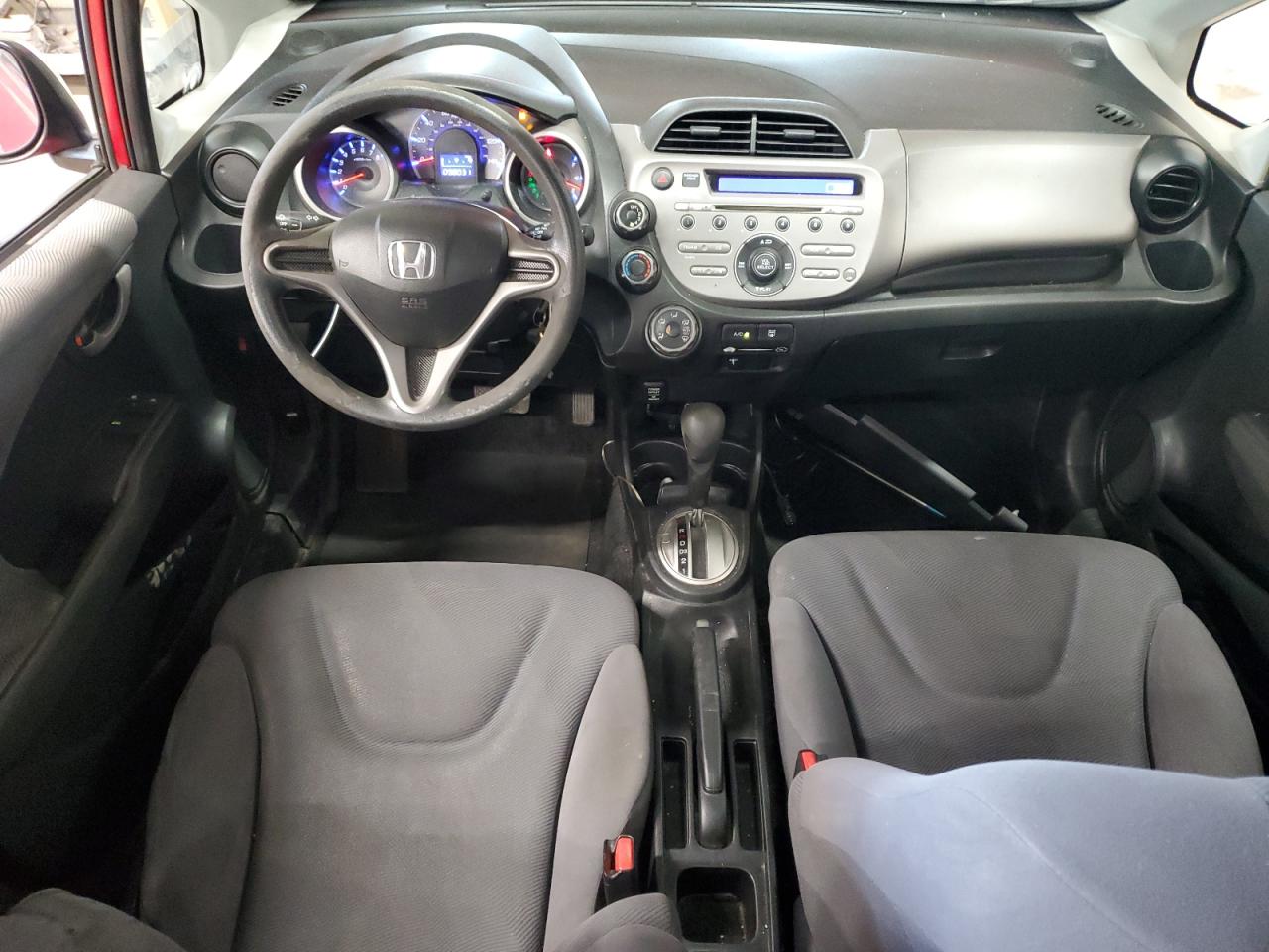 2010 Honda Fit VIN: JHMGE8H20AC009557 Lot: 61441005