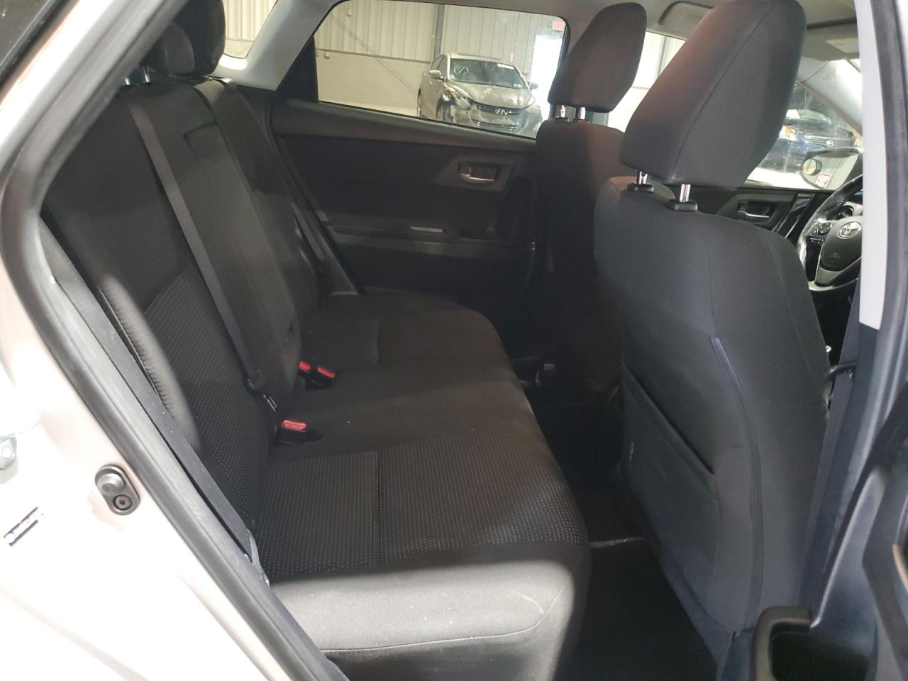 2018 Toyota Corolla Im VIN: JTNKARJE3JJ557609 Lot: 62709405