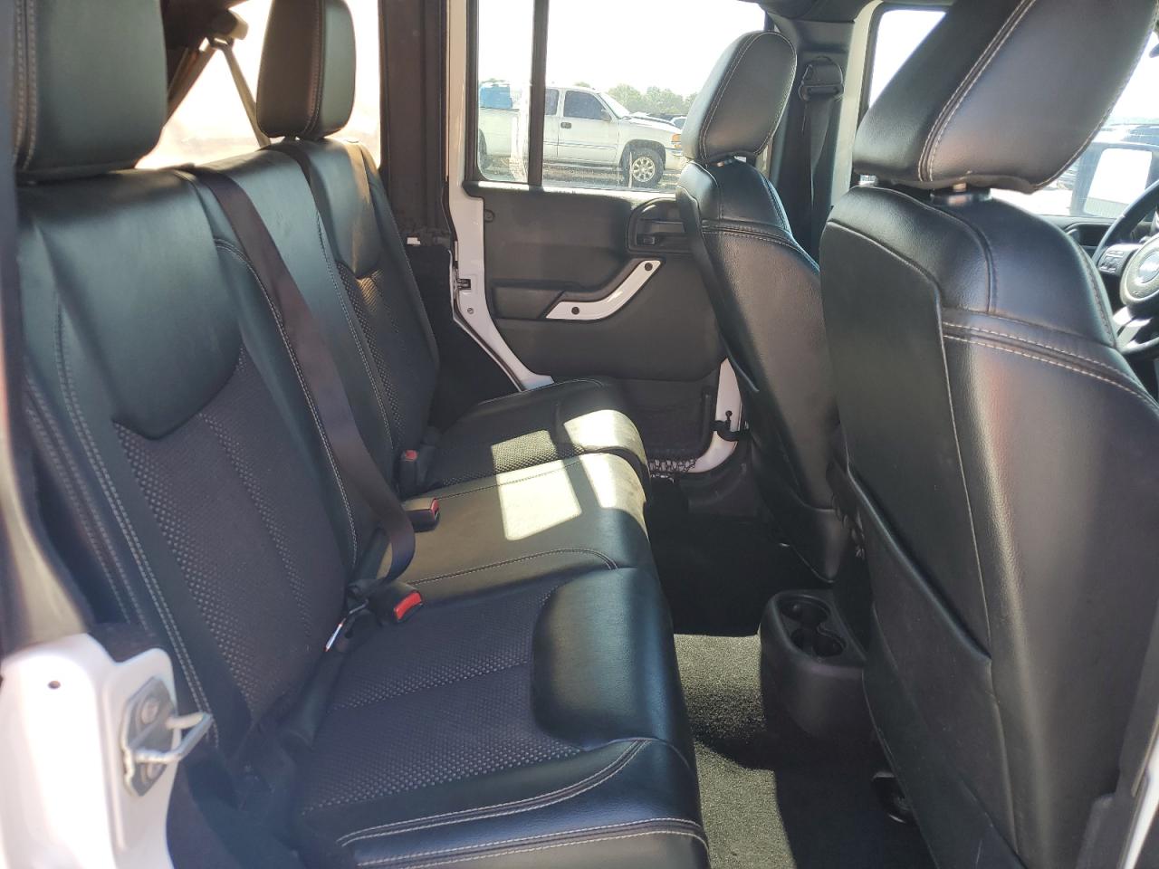 2015 Jeep Wrangler Unlimited Sahara VIN: 1C4BJWEG3FL584920 Lot: 61843525