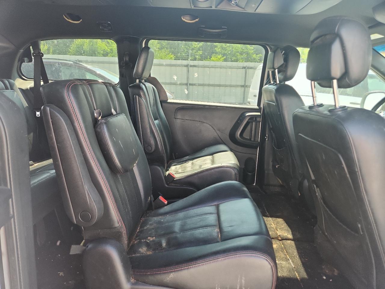 2014 Dodge Grand Caravan R/T VIN: 2C4RDGEG4ER297040 Lot: 59568595