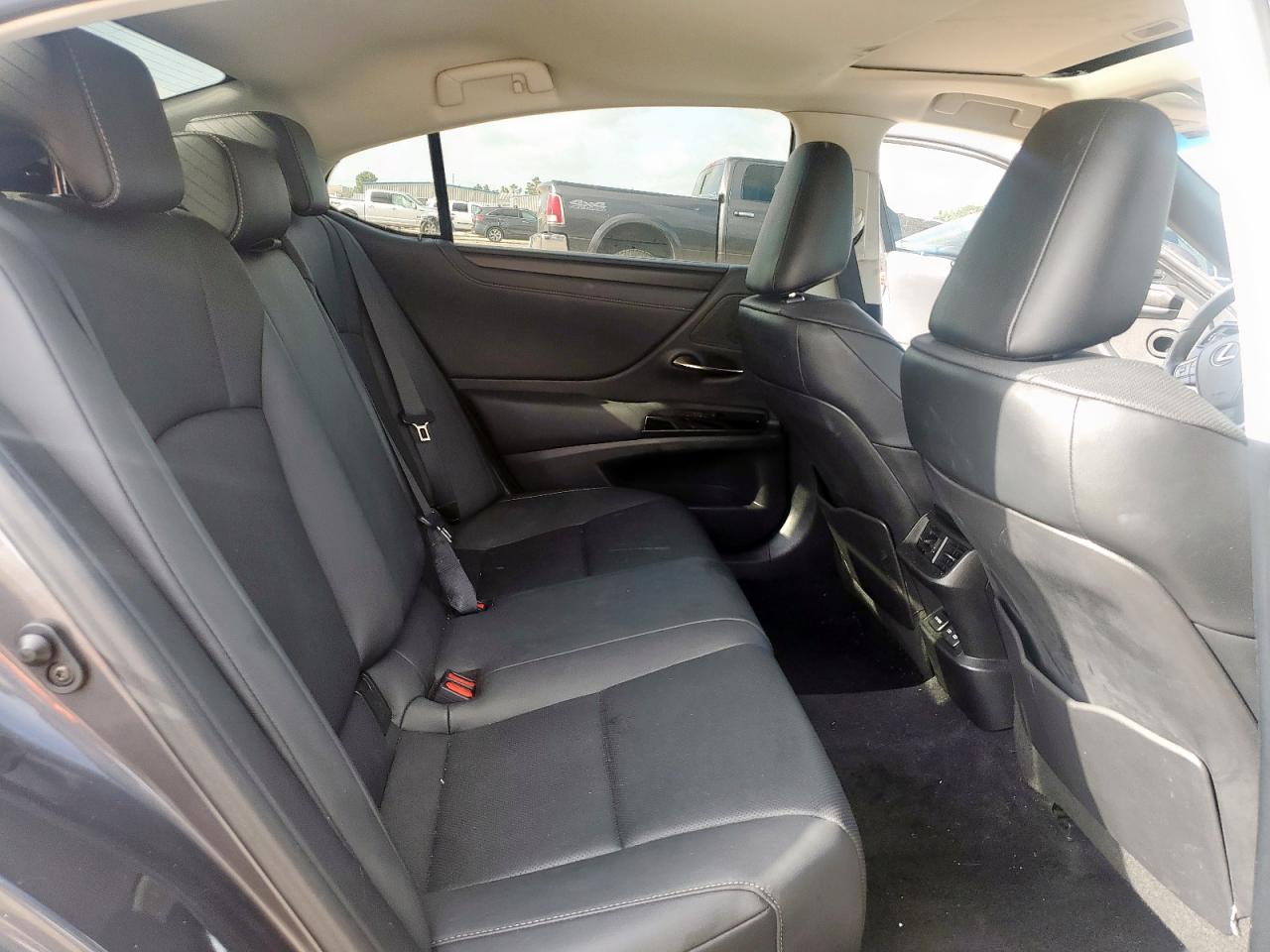 2022 Lexus Es 350 Base VIN: 58ADZ1B18NU117994 Lot: 61241435