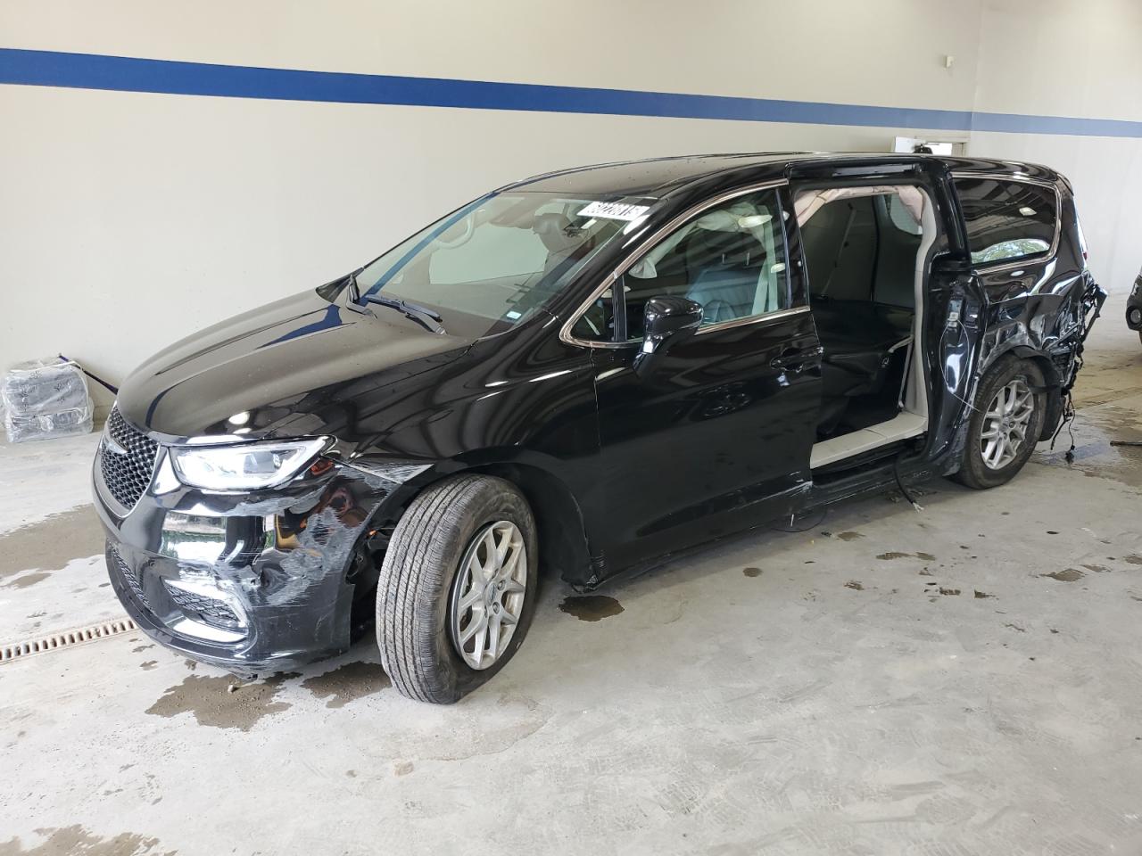 2024 Chrysler Pacifica Touring L na sprzedaż w Sandston, VA - All Over