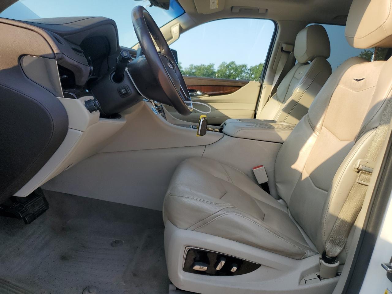 2017 Cadillac Escalade Esv Luxury VIN: 1GYS4HKJ5HR224285 Lot: 62563795