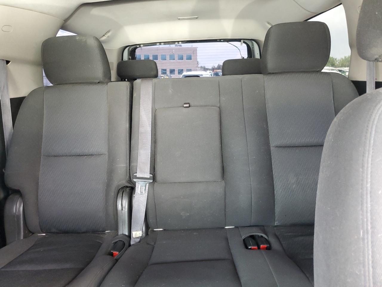 2011 GMC Yukon Xl K1500 Sle VIN: 1GKS2HE32BR262724 Lot: 61166045
