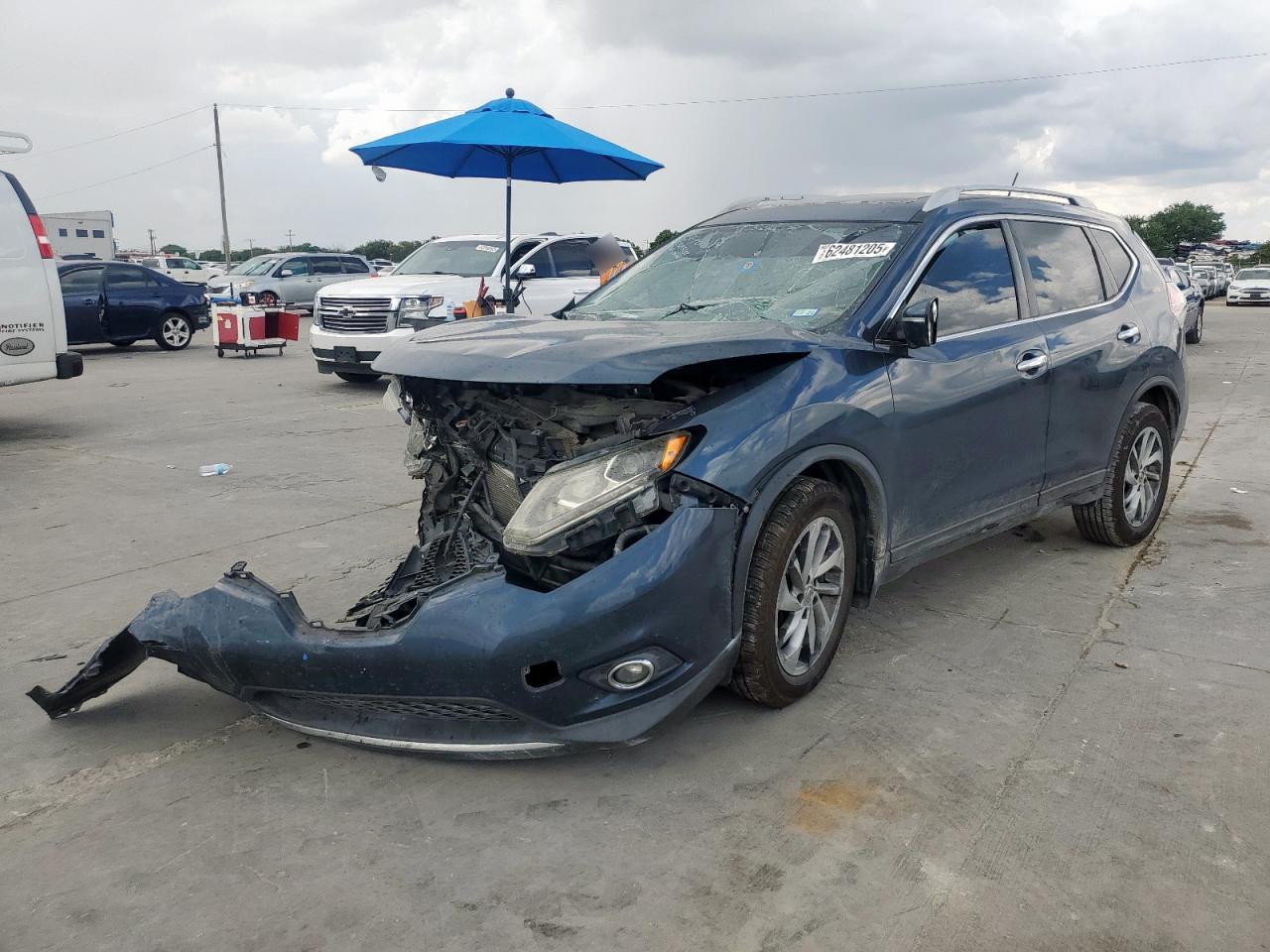 NISSAN ROGUE 2015 5N1AT2MV2FC770829