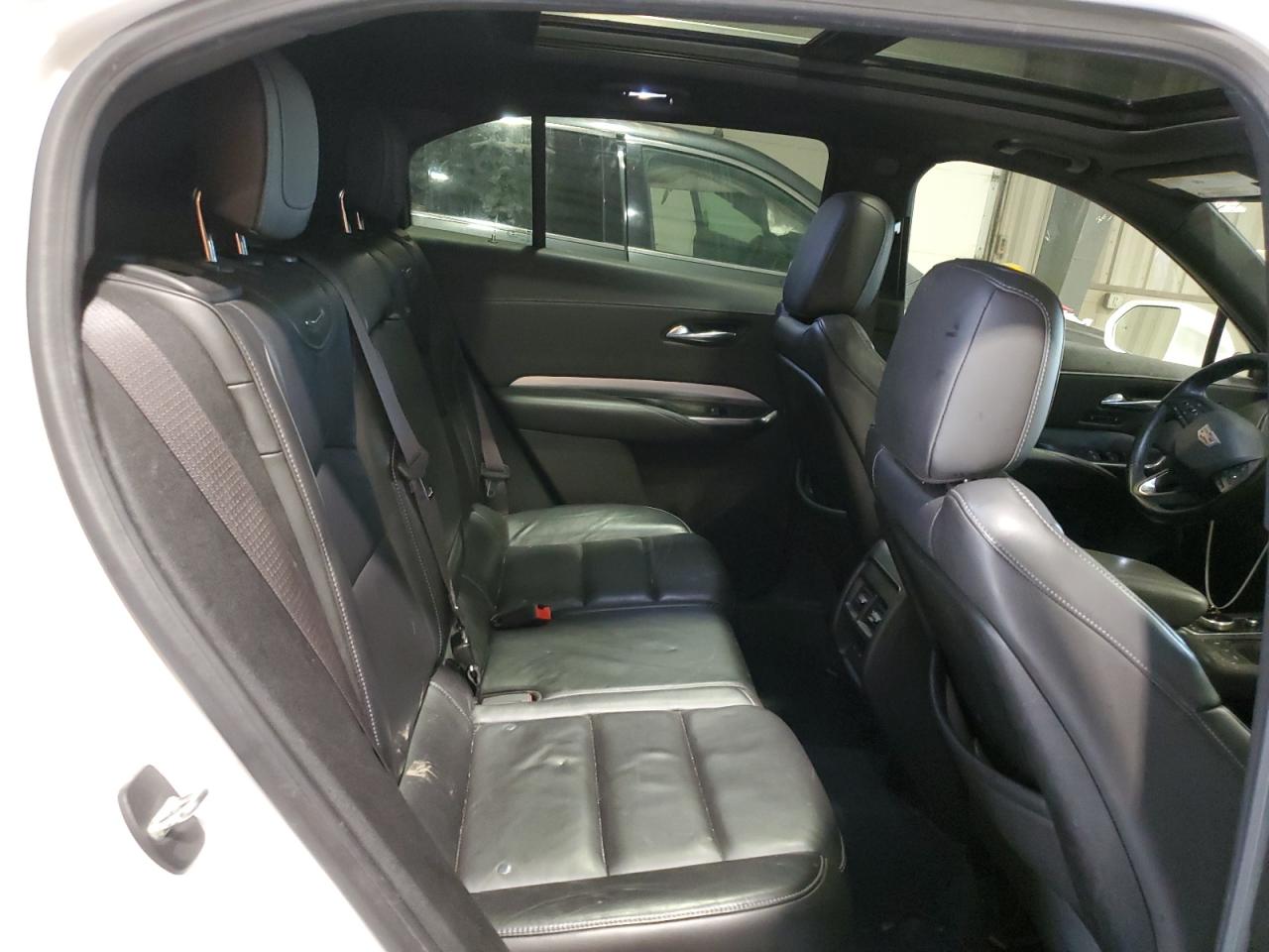 2019 Cadillac Xt4 Premium Luxury VIN: 1GYFZDR47KF103343 Lot: 60651465