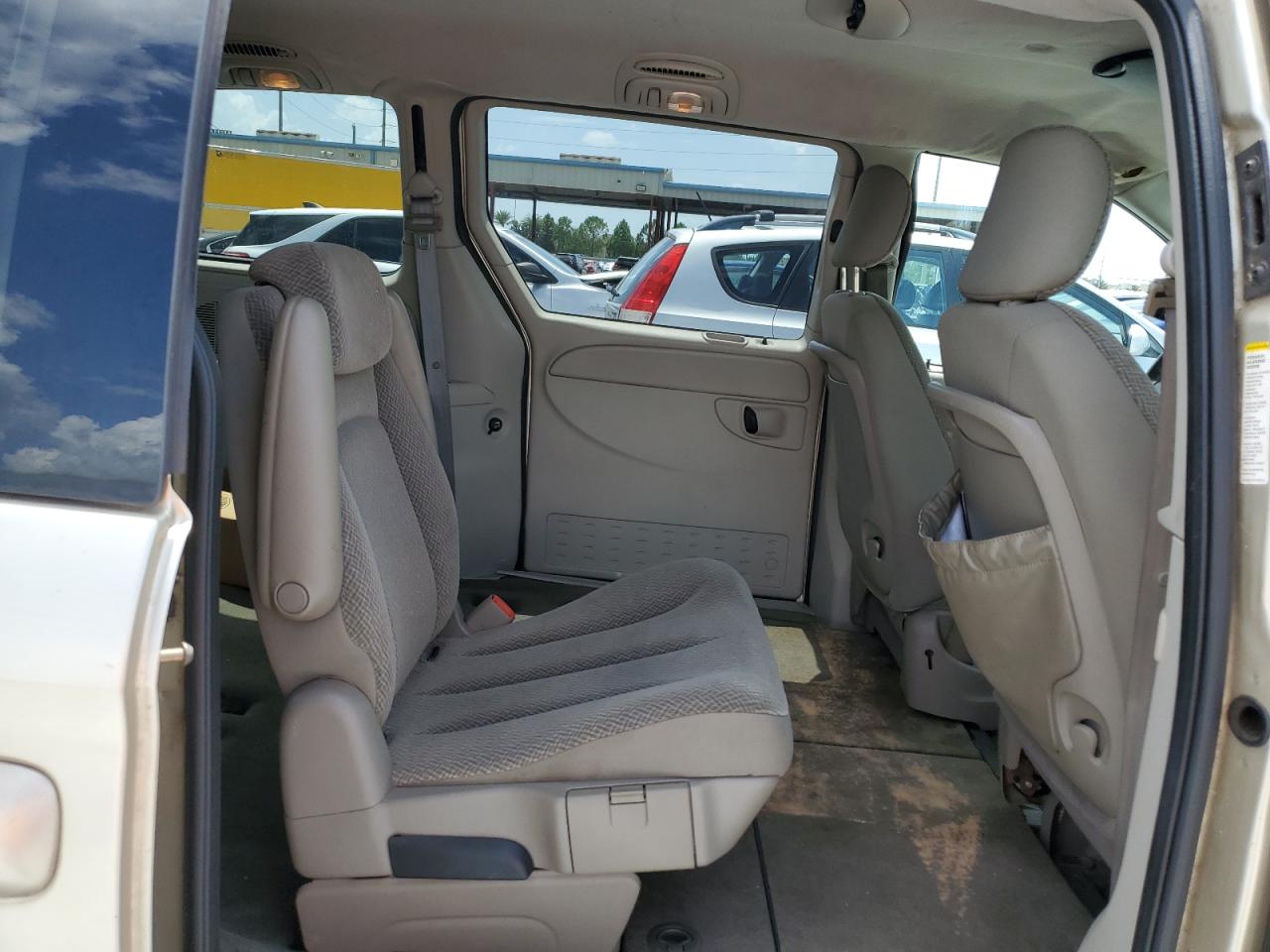 2005 Dodge Grand Caravan Sxt VIN: 2D4GP44L35R416081 Lot: 58487845