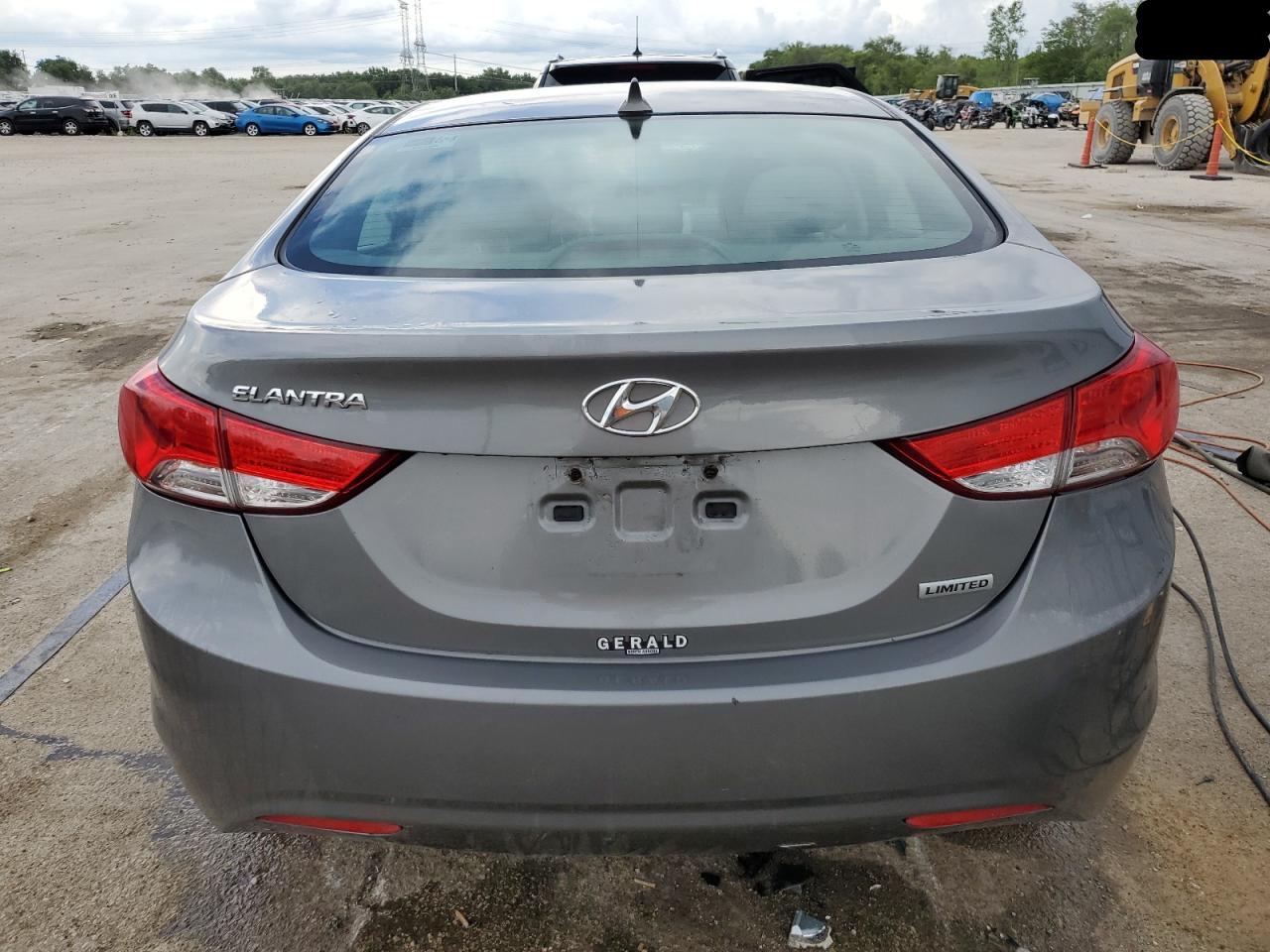 2013 Hyundai Elantra Gls VIN: 5NPDH4AE1DH446923 Lot: 62825765