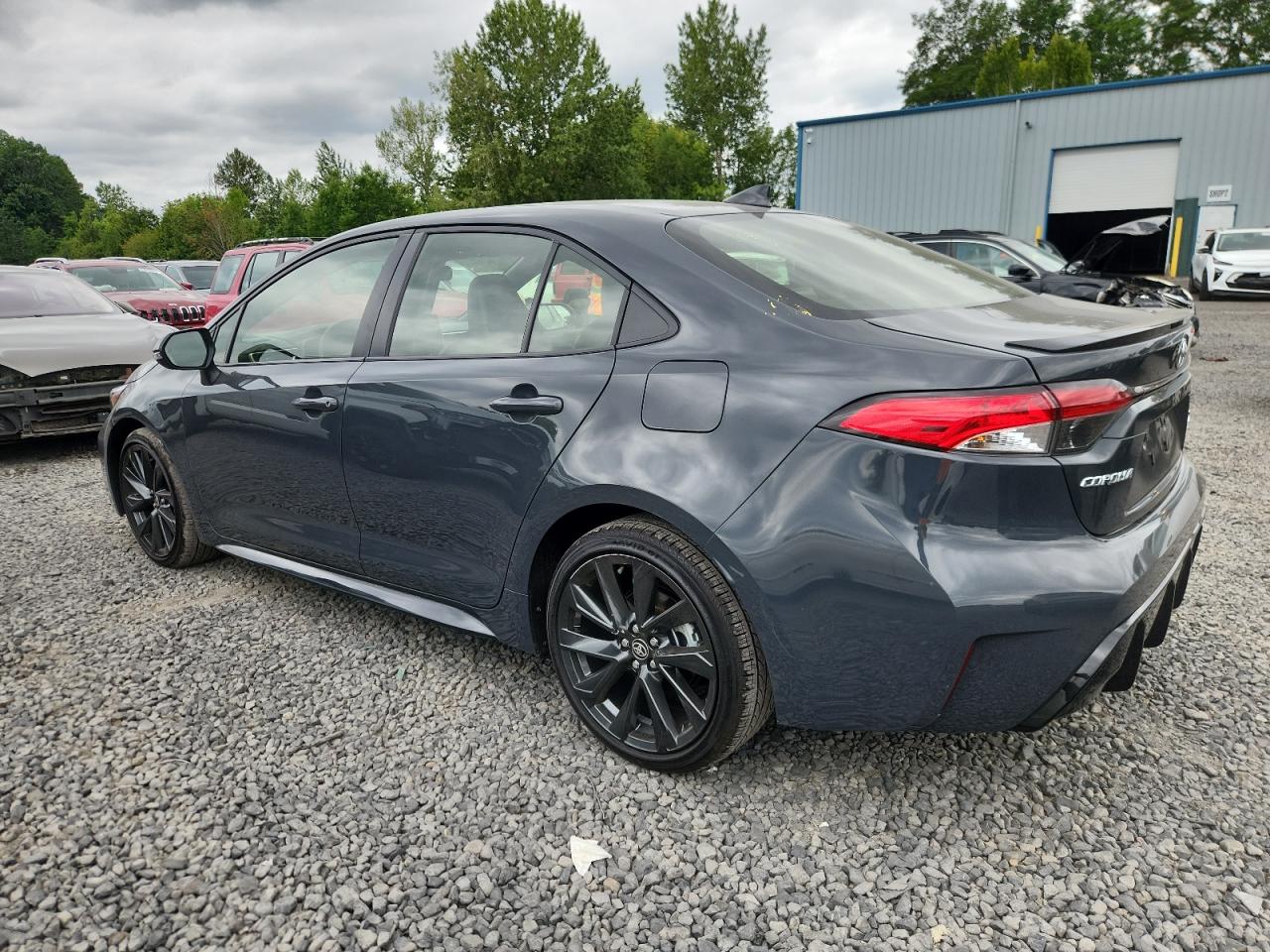 TOYOTA COROLLA 2024 VIN JTDT4MCE1R3522292 фото 2