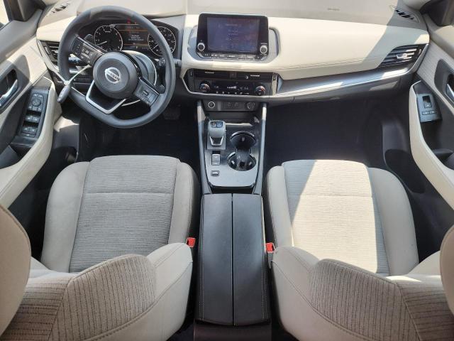  NISSAN ROGUE 2021 Czerwony
