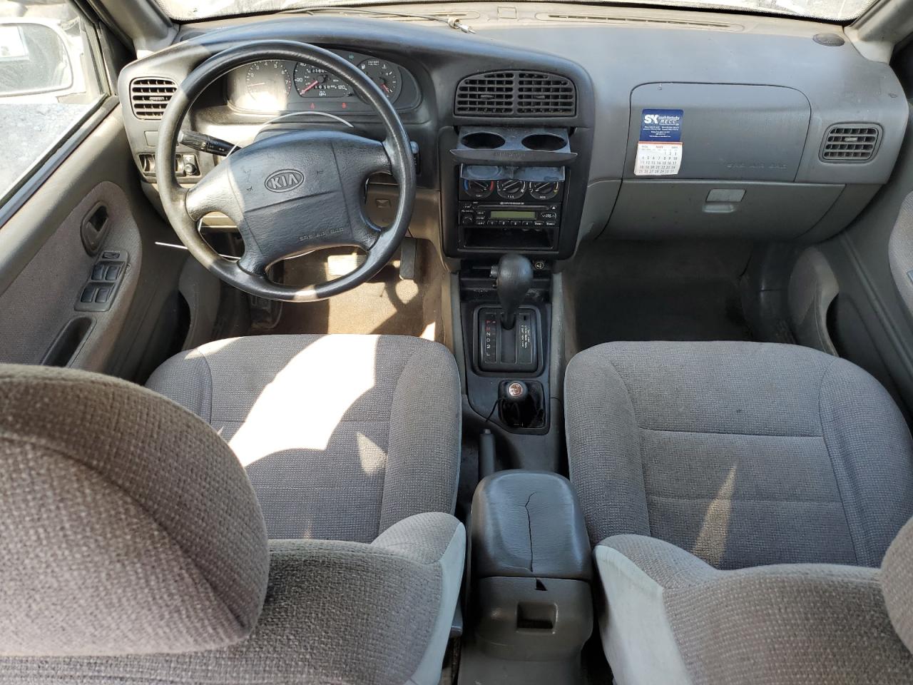 2000 Kia Sportage VIN: KNDJA7231Y5675677 Lot: 61031795
