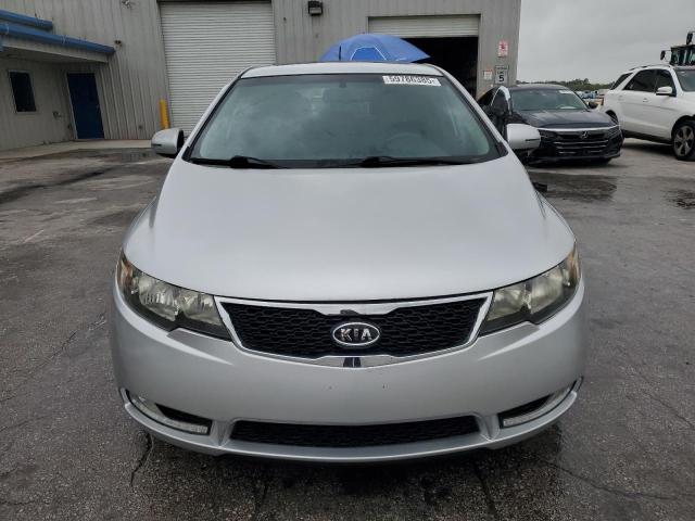  KIA FORTE 2013 Srebrny