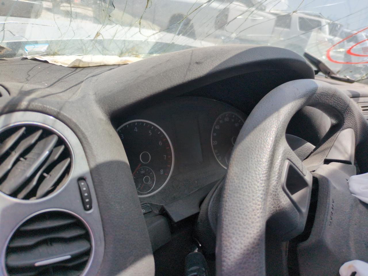 2012 Volkswagen Tiguan S VIN: WVGBV7AXXCW589795 Lot: 61599125