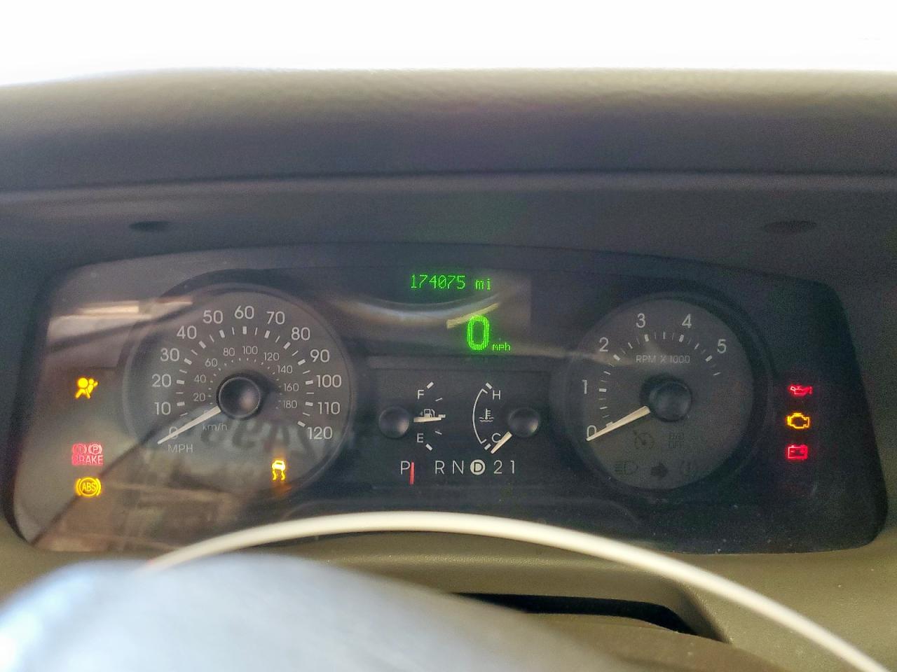 2007 Mercury Grand Marquis Ls VIN: 2MEHM75V77X637076 Lot: 61202495