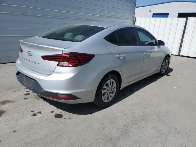  HYUNDAI ELANTRA 2019 Серебристый