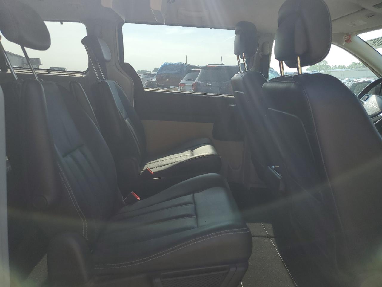 CHRYSLER MINIVAN 2010 VIN 2A4RR8DX8AR495990 фото 11