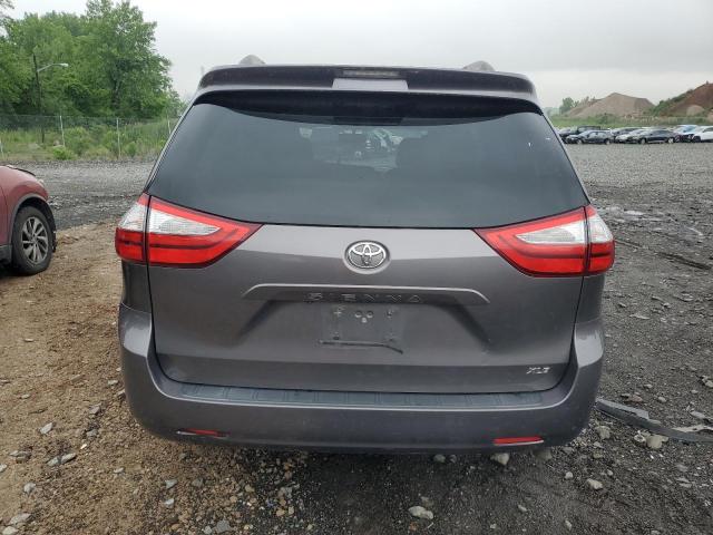 2015 TOYOTA SIENNA XLE  