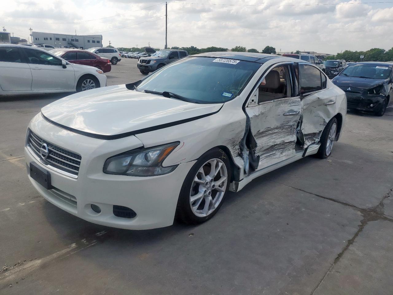 2013 Nissan Maxima S for Sale in Grand Prairie, TX - Side