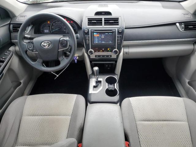  TOYOTA CAMRY 2012 Srebrny