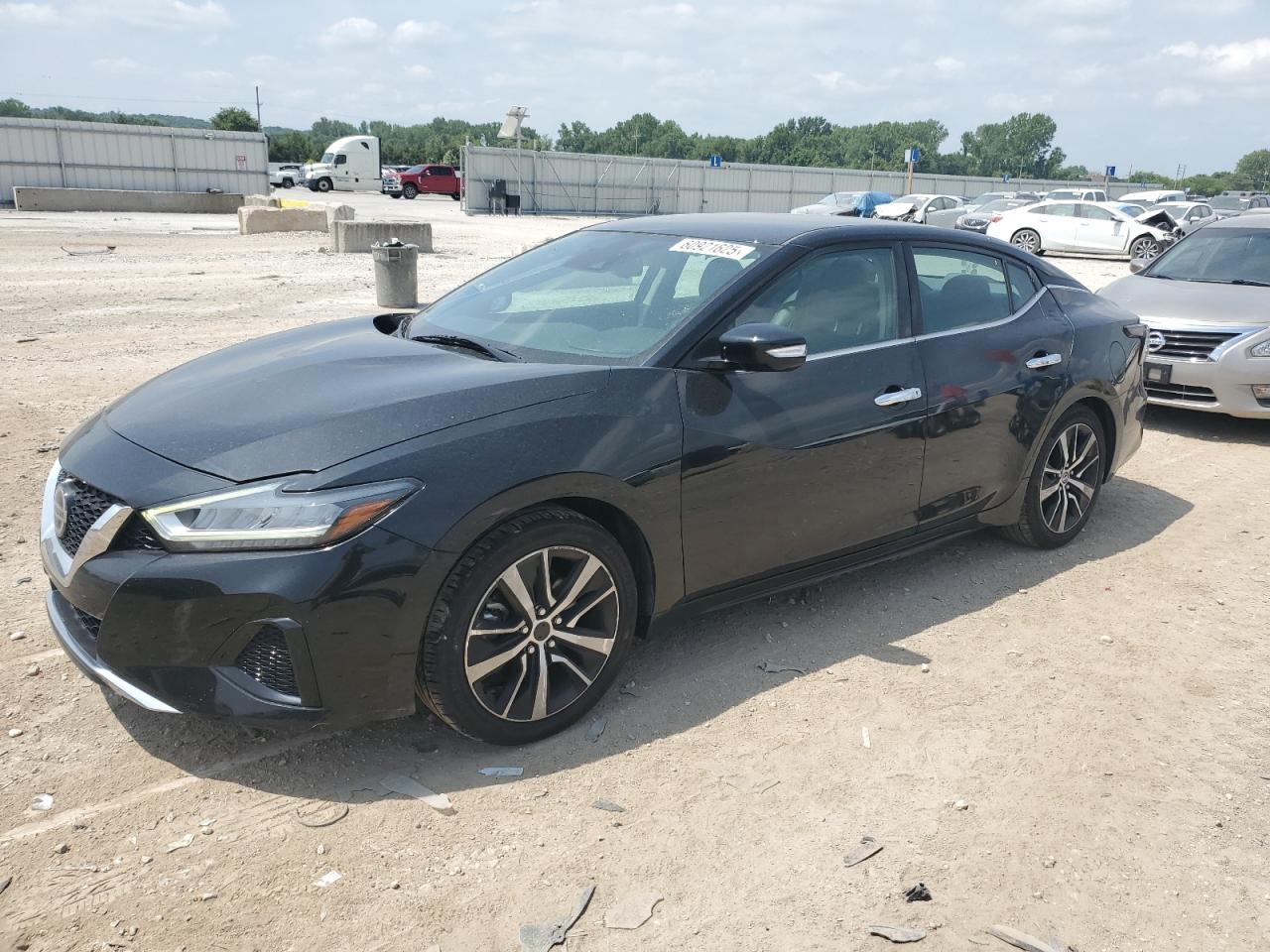 2022 Nissan Maxima Sv for Sale in Kansas City, KS - Side