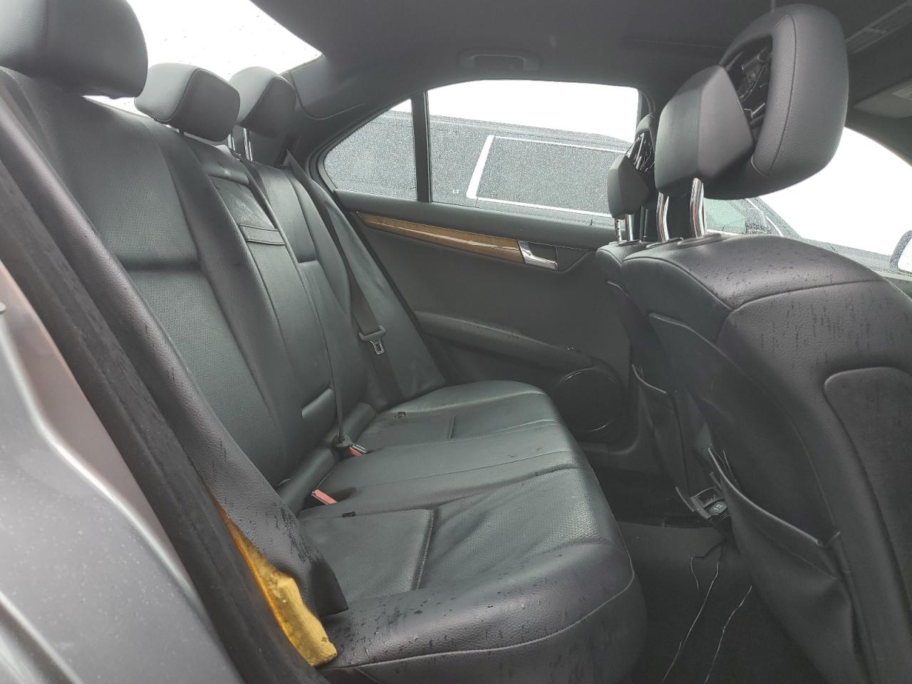 2008 Mercedes-Benz C 350 VIN: WDDGF56X28F045891 Lot: 62708985