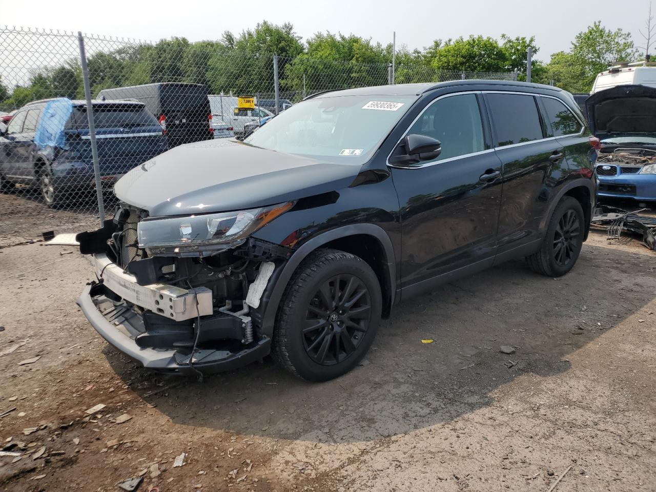 2019 Toyota Highlander Se იყიდება Chalfont-ში, PA - Front End