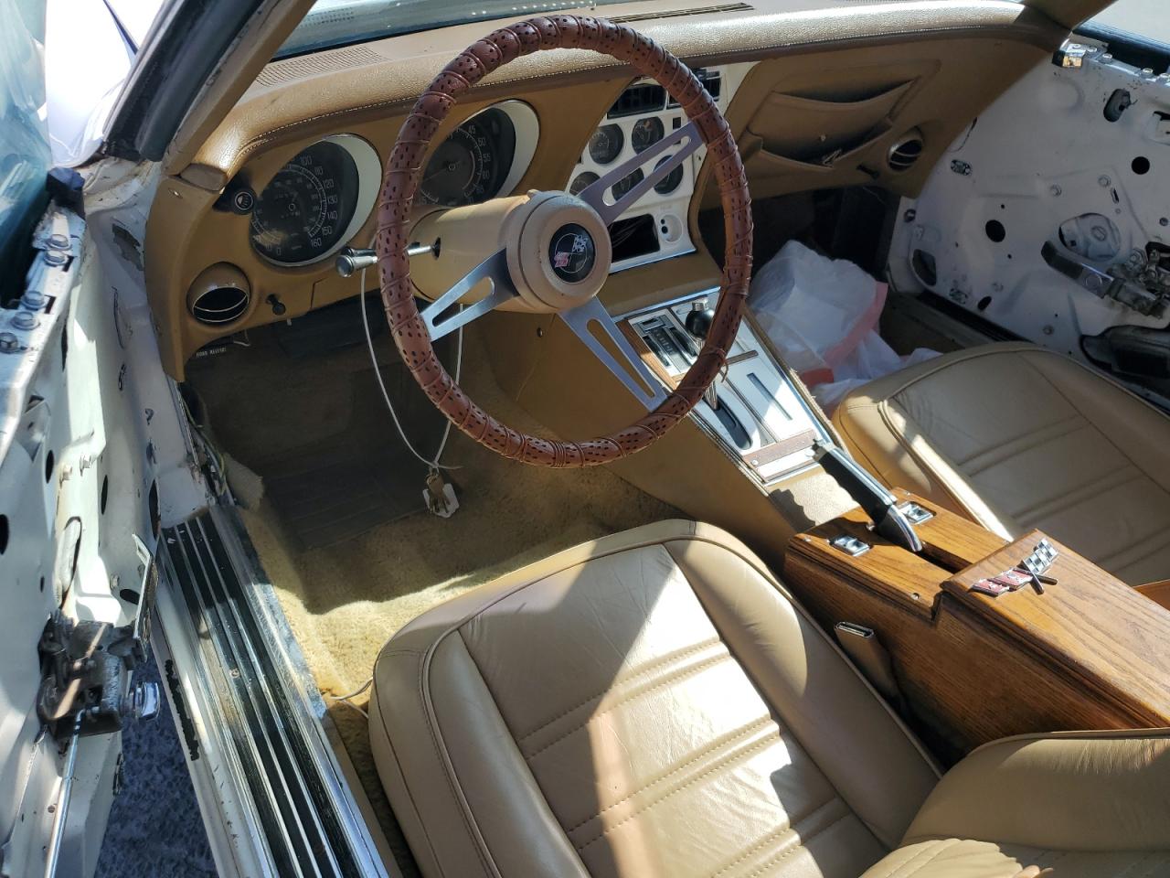 CHEVROLET CORVETTE 1975 VIN 1Z37J5S424459 zdjęcie 8