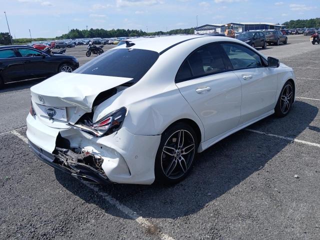 2017 MERCEDES BENZ CLA 180 AM
