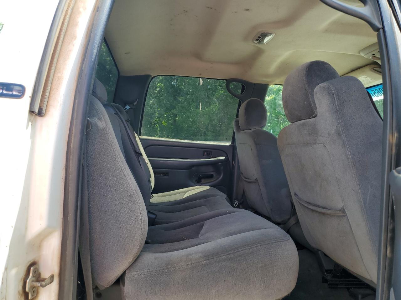 2005 GMC New Sierra K1500 VIN: 2GTEK13TX51357273 Lot: 62657065