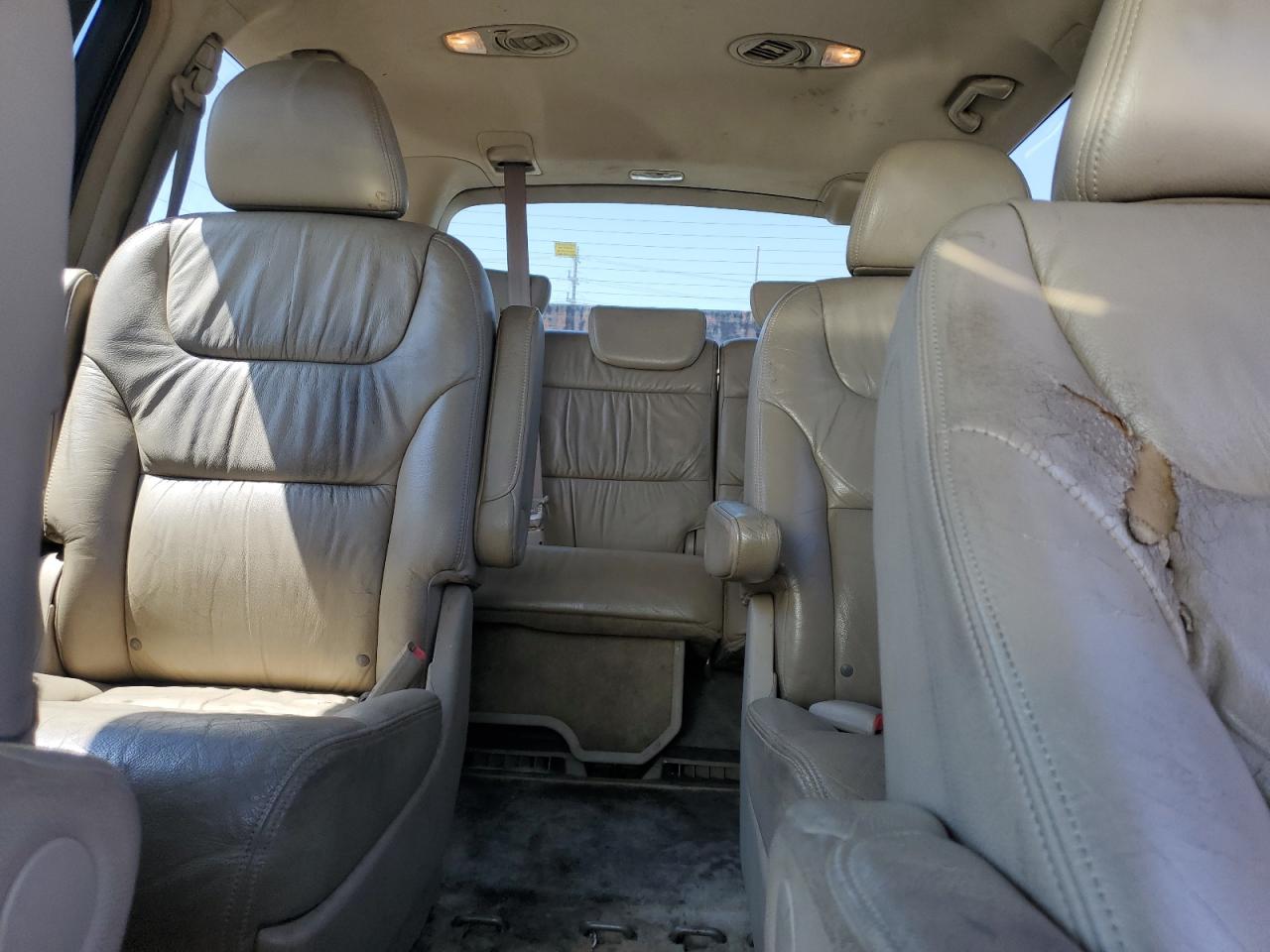 2005 Honda Odyssey Touring VIN: 5FNRL388X5B109925 Lot: 63053915