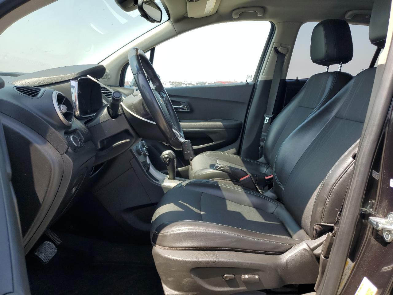 CHEVROLET TRAX 2016 VIN KL7CJLSB3GB634232 фото 7