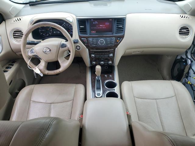 Parquets NISSAN PATHFINDER 2013 Biały