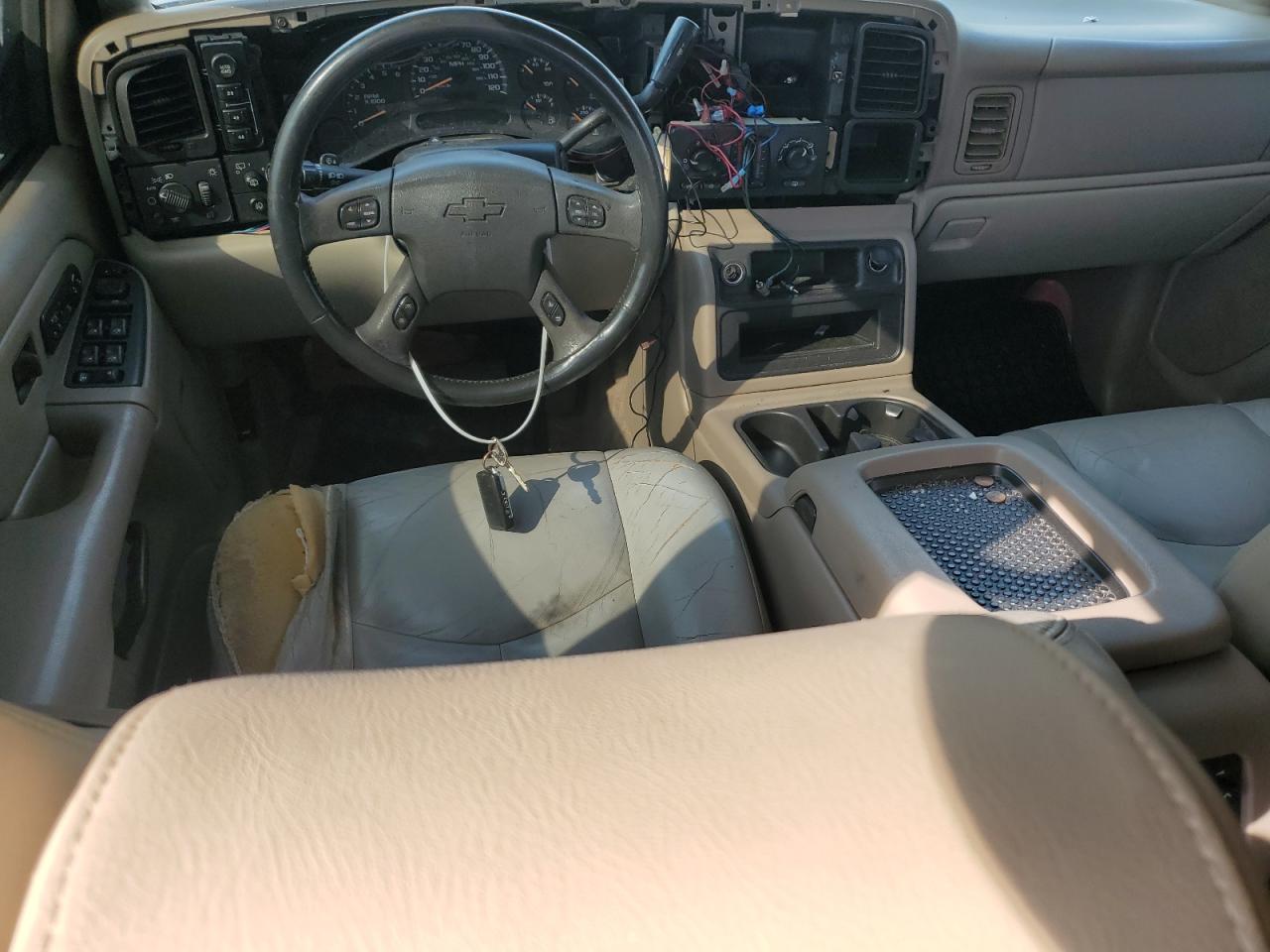 2004 Chevrolet Tahoe K1500 VIN: 1GNEK13ZX4R315428 Lot: 62396905