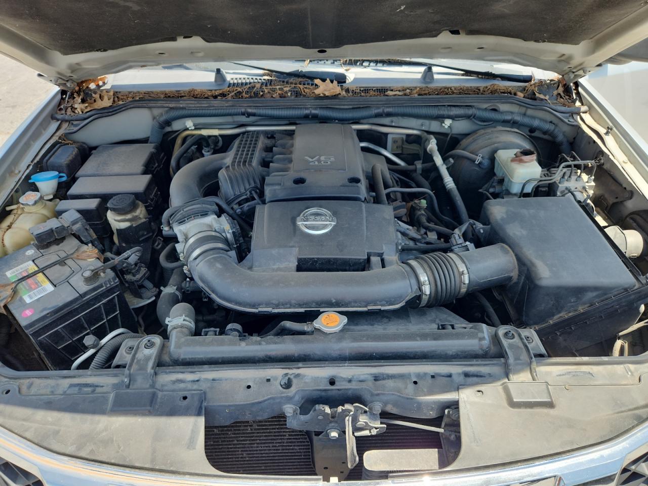 2010 Nissan Pathfinder S VIN: 5N1AR1NN3AC628327 Lot: 61051365