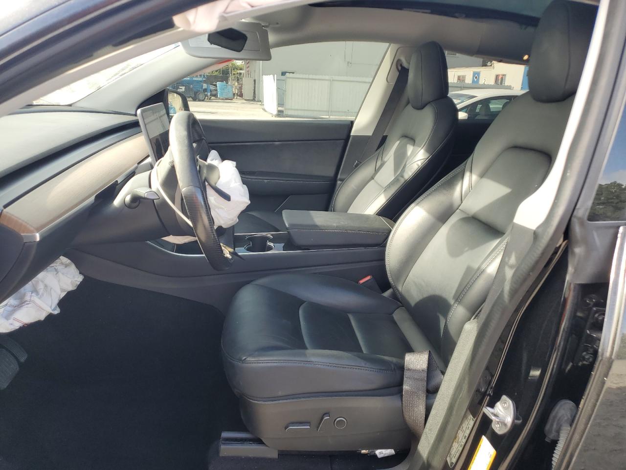 2021 Tesla Model Y VIN: 5YJYGDEE5MF115680 Lot: 61606025