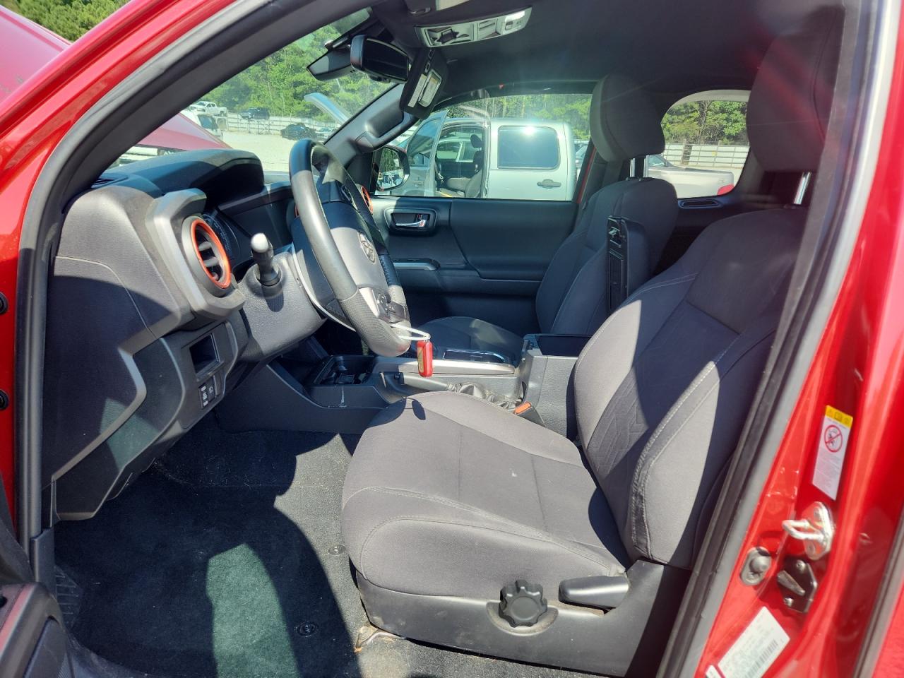 2019 Toyota Tacoma Access Cab VIN: 5TFSZ5AN7KX191724 Lot: 62400595
