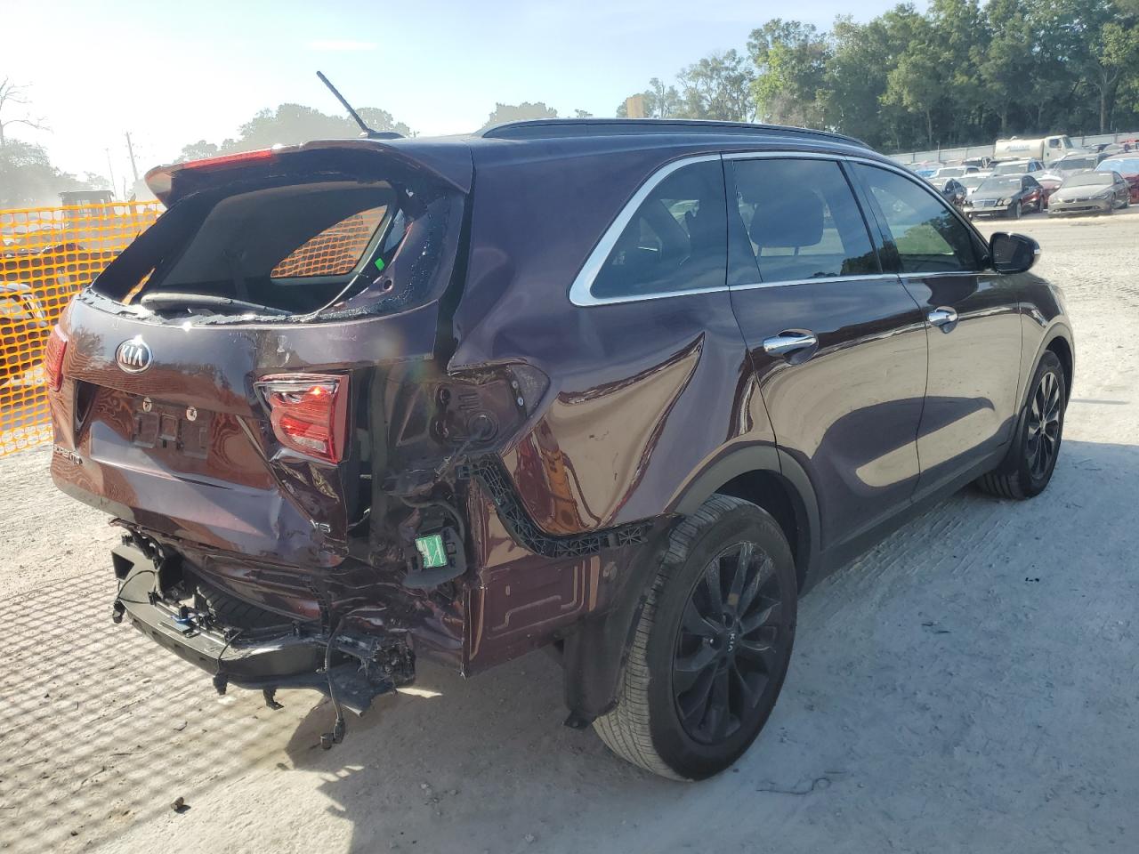KIA SORENTO 2020 VIN 5XYPG4A52LG702962 фото 3