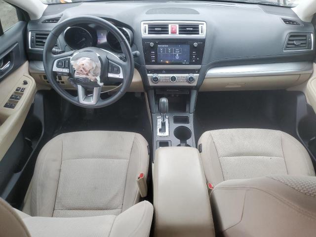  SUBARU OUTBACK 2017 Green