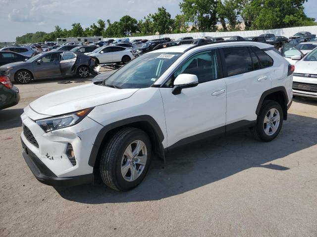 TOYOTA RAV4 XLE 2021