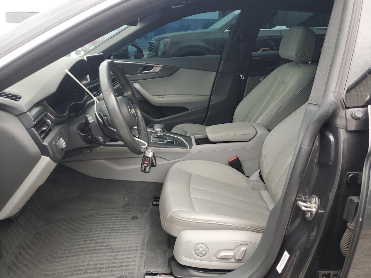 2018 Audi A5 Premium Plus VIN: WAUBNCF52JA061597 Lot: 61622525